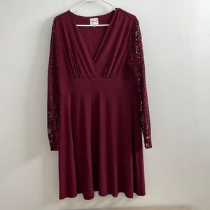 Lace sleeve maroon dress